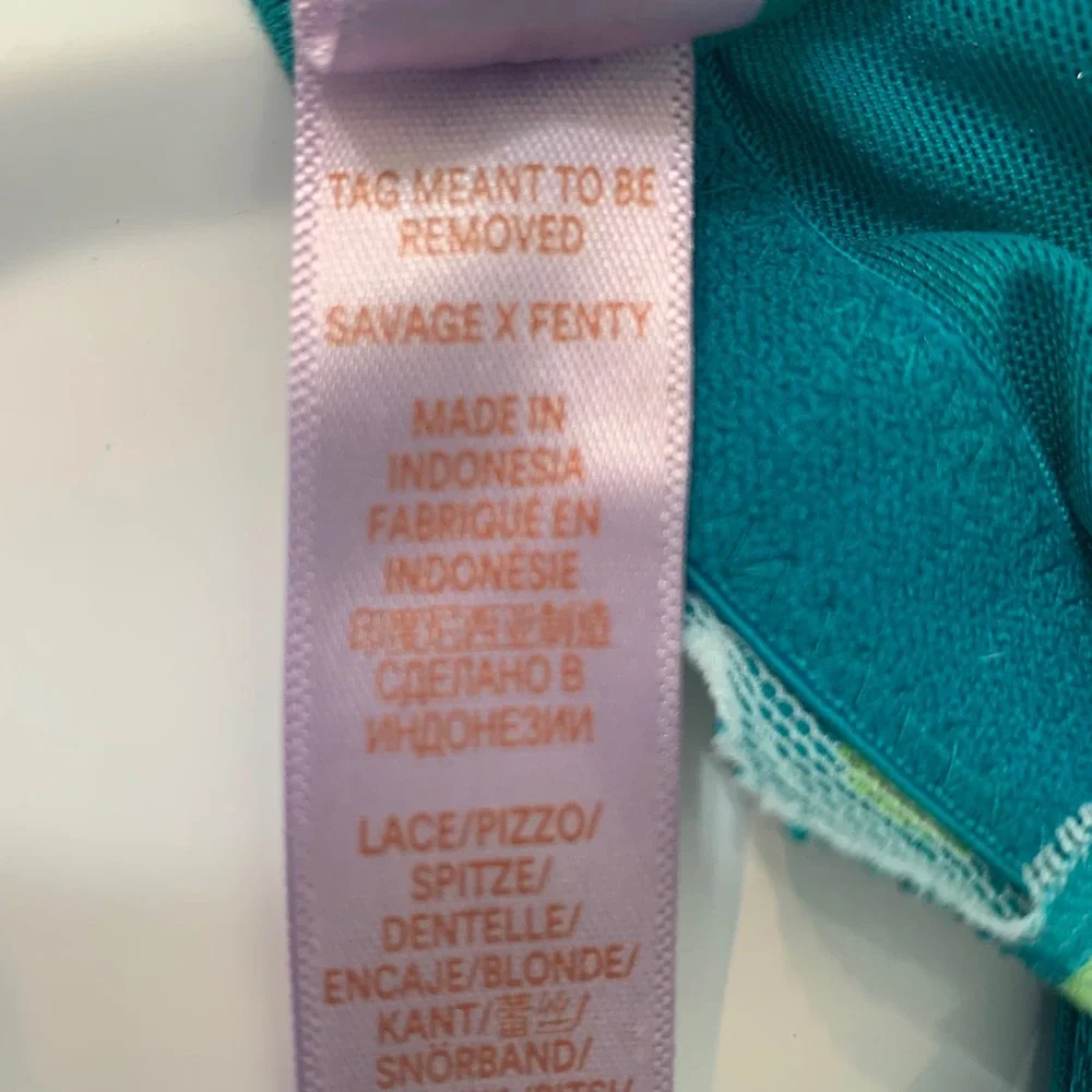 Savage X Fenty Bra 44D Teal Green Paisley Lace Underwire Body Positive Colorful